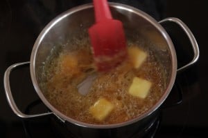 How to Make Caramel Sauce ~ Living on Cookies