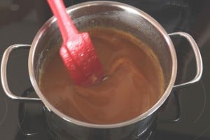 How to Make Caramel Sauce ~ Living on Cookies