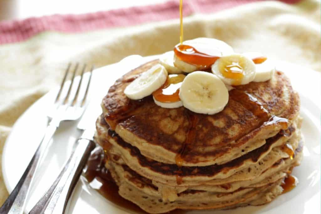 Banana Pancakes ~ Living on Cookies