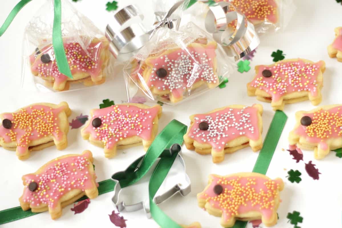 Glücksschwein-Kekse ~ Living on Cookies