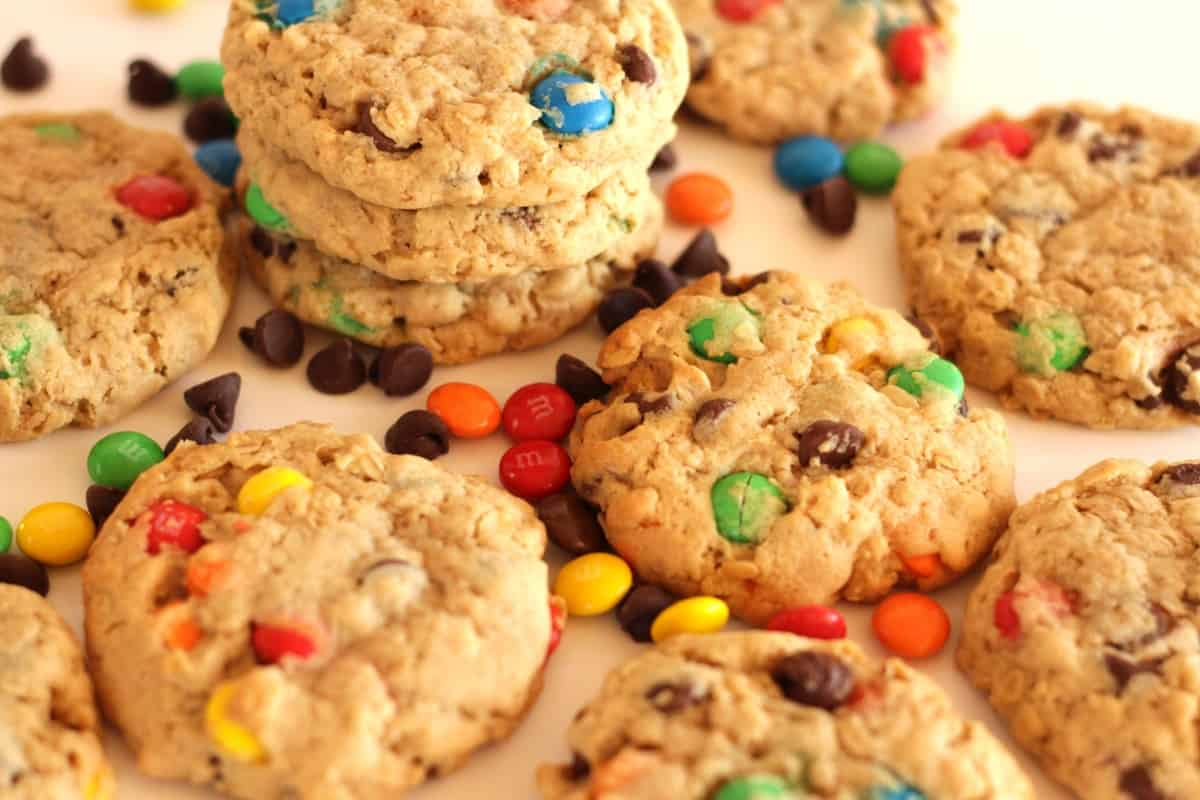 Monster Cookies ~ Living on Cookies