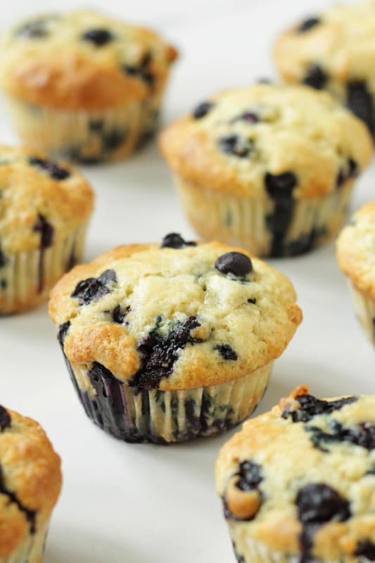 Blueberry-Sour Cream Muffins - Living on Cookies