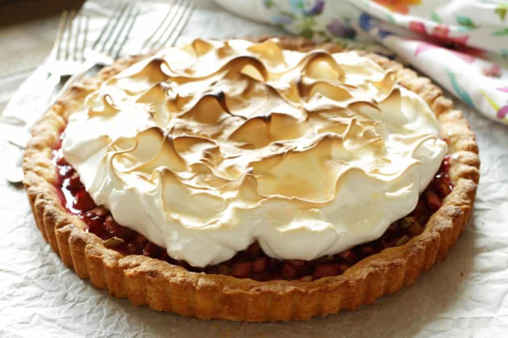 Rhubarb Meringue Tart - Living on Cookies