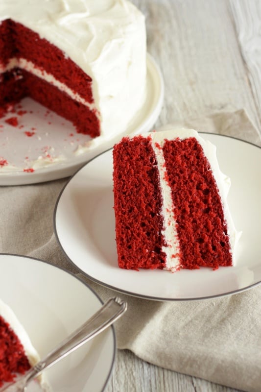 Best Icing For Red Velvet Cake - Classic Red Velvet Cake With Whipped Cream Frosting Recipe By Priyangi Pujara Favourite Feast The Veggie S Delight Cookpad