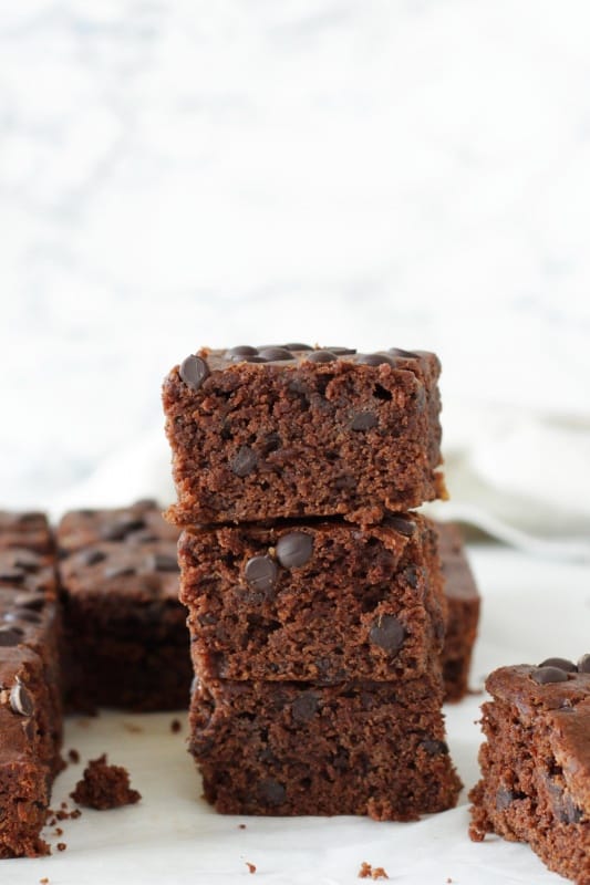 Fudgy Vegan Pumpkin Brownies - Living on Cookies